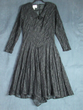 Vtg Karin Stevens Dress Womens 14 Black Lace Rosette Dark Romance Modest Gothic